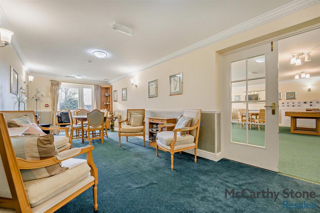 8671806-interior18-800.jpg