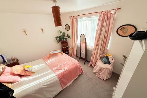 1 bedroom flat for sale, Shurland Avenue, Barnet EN4