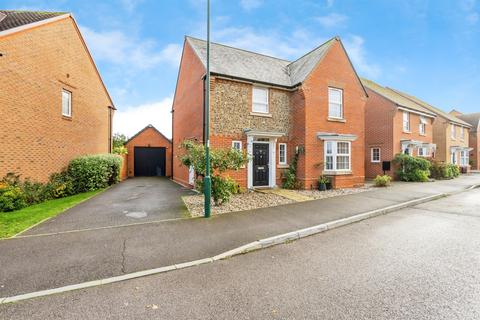 Red Barn Crescent, Felpham, Bognor Regis