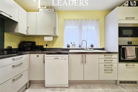 2 bedroom bungalow for sale, Bridgemary Road, Gosport, Hampshire