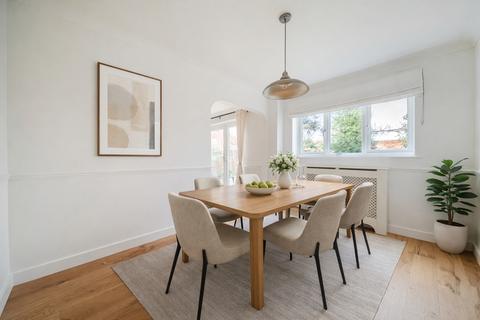 4 bedroom detached house for sale, First Avenue, Hampshire PO9