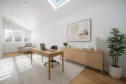 4 bedroom detached house for sale, First Avenue, Hampshire PO9