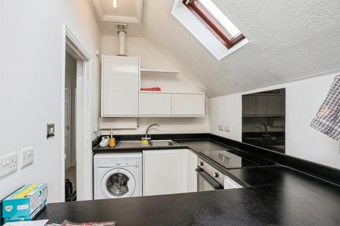undefined, Foxes Close, Southwater, Horsham