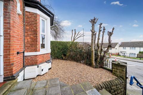 3 bedroom end of terrace house for sale, Woodborough Road, Nottingham, Nottinghamshire