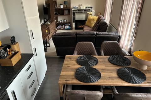 2 bedroom apartment for sale, Bradfield Way, Dudley