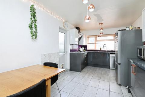 5 bedroom semi-detached house for sale, Sawpit Hill, Hazlemere, High Wycombe