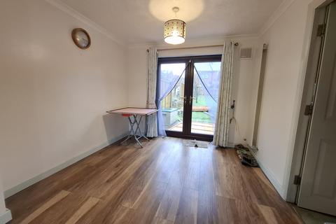 3 bedroom house to rent, Martindale Road, HEMEL HEMPSTEAD