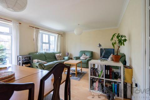 4 bedroom semi-detached house to rent, Kinghorn Road, Norwich, Norfolk, NR2