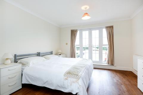 undefined, Clearwater Place, Surbiton, KT6