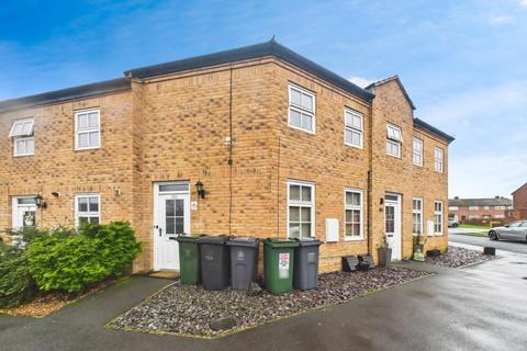 2 bedroom flat for sale, Littlelands, Cottingley