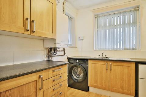 undefined, Iveson Drive, Leeds