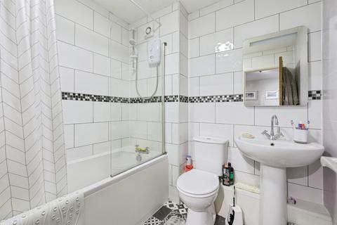 2 bedroom flat for sale, Vaughan Close, Plymouth