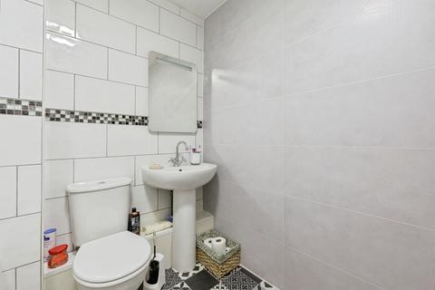 2 bedroom flat for sale, Vaughan Close, Plymouth