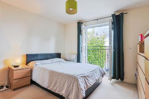 2 bedroom flat for sale, Charminster Avenue, BOURNEMOUTH