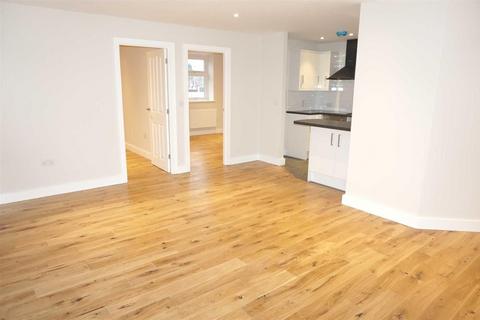 2 bedroom apartment to rent, Mostyn Street, West End, Leicester LE3