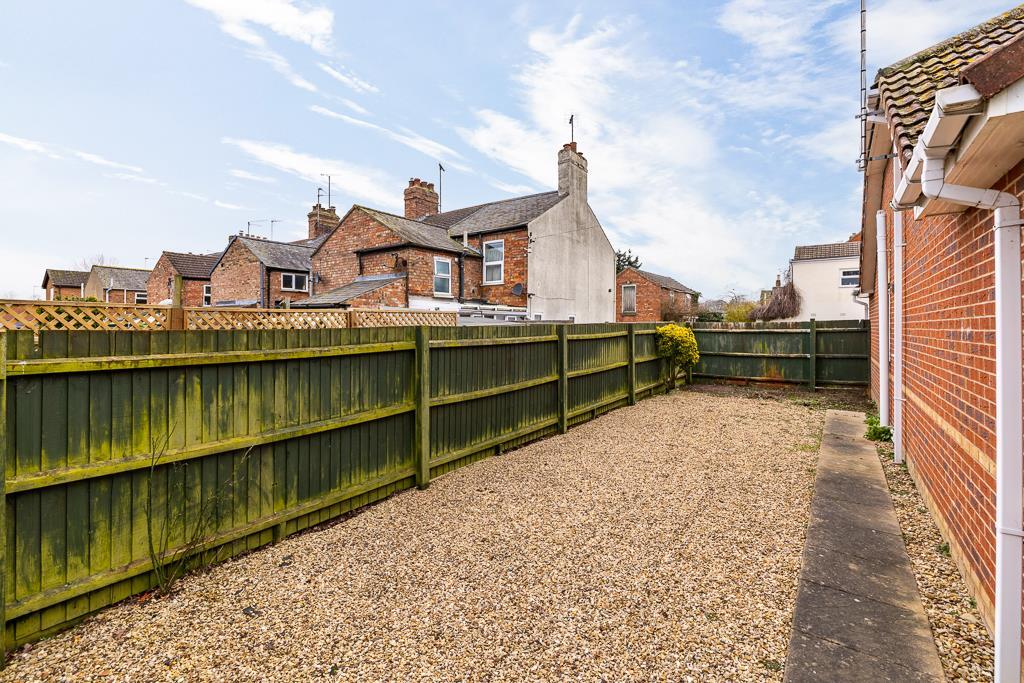 5 Hallgate (Holbeach)-9.jpg