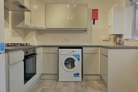 2 bedroom terraced house to rent, Blackmoor Gate, Milton Keynes MK4