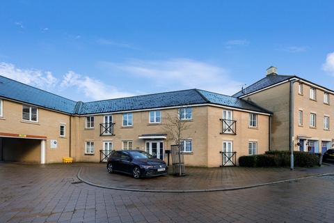 2 bedroom apartment to rent, Burghley Way, Chelmsford CM2