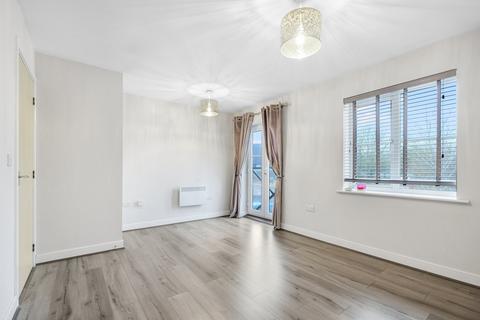 2 bedroom apartment to rent, Burghley Way, Chelmsford CM2