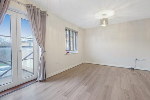 2 bedroom apartment to rent, Burghley Way, Chelmsford CM2