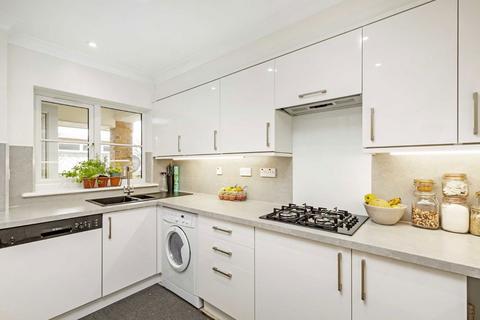 2 bedroom flat to rent, Edge Hill, London SW19