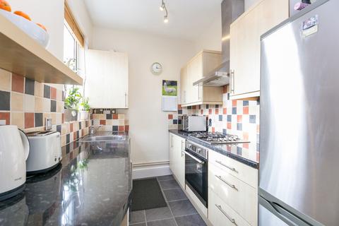 1 bedroom flat for sale, Margaret Road, Barnet, EN4