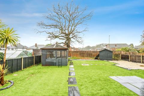 undefined, Ivy Close, Westergate, CHICHESTER