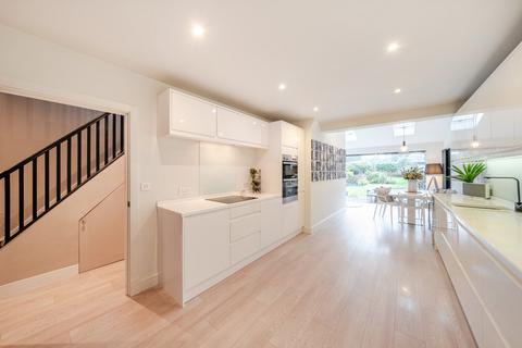 3 bedroom semi-detached house for sale, Oaklands Avenue, Watford, Hertfordshire