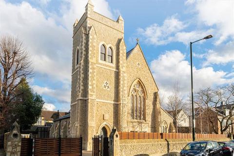 2 bedroom flat for sale, Station Road, Teddington TW11
