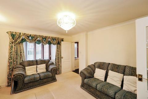 4 bedroom detached house for sale, Jenny's Court, Belper DE56