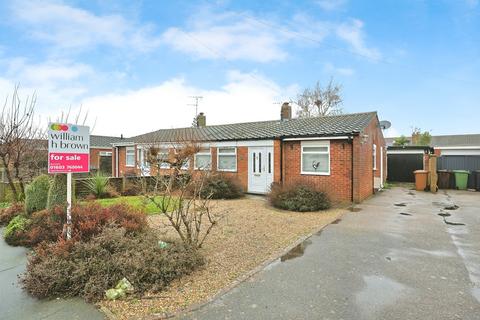 2 bedroom semi-detached bungalow for sale, Blithemeadow Drive, Norwich