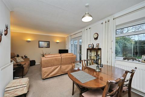 2 bedroom semi-detached bungalow for sale, Blithemeadow Drive, Norwich