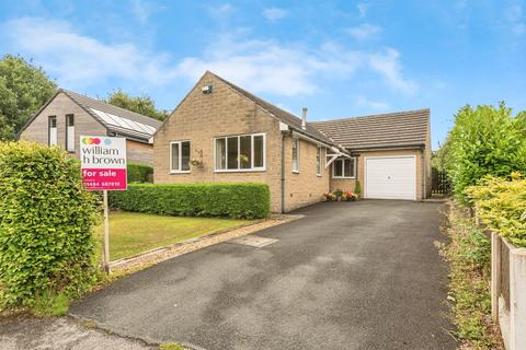 3 bedroom detached bungalow for sale, Broomhouse Close, Denby Dale, Huddersfield