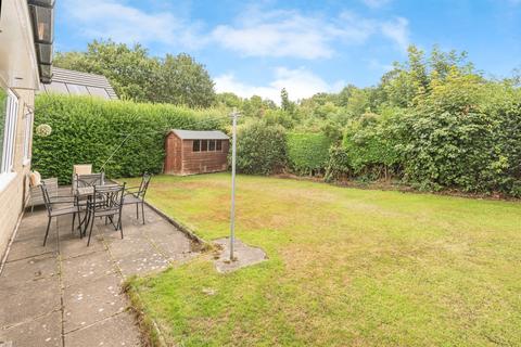 3 bedroom detached bungalow for sale, Broomhouse Close, Denby Dale, Huddersfield