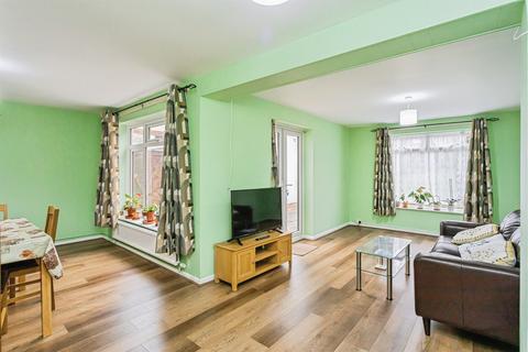3 bedroom semi-detached house for sale, Sandrocks Way, Haywards Heath