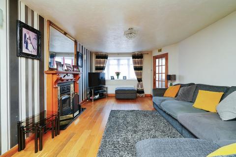3 bedroom end of terrace house for sale, Giles Road, Oxford
