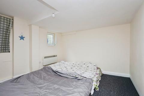 5 bedroom terraced house for sale, Wellesley Road, EASTBOURNE