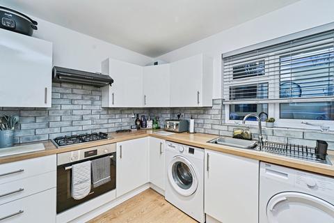 2 bedroom maisonette for sale, Foley Street, Wednesbury, WS10