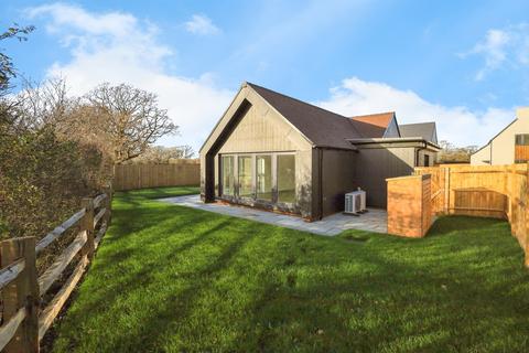 3 bedroom detached house for sale, The Paddock, Upper Dicker, Hailsham