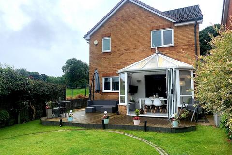 undefined, Cameron Grove, Eccleshill, Bradford