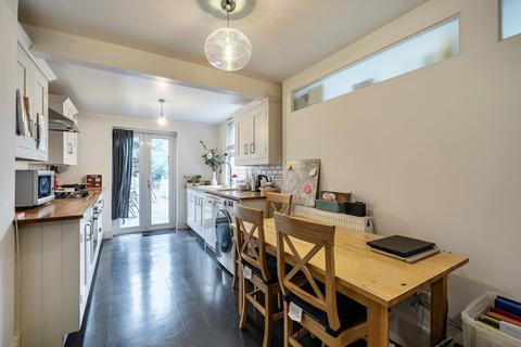 3 bedroom terraced house for sale, Bellenden Road, London