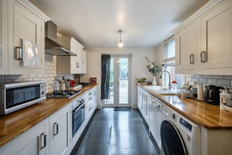 3 bedroom terraced house for sale, Bellenden Road, London