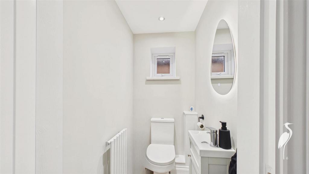 Cloakroom/WC
