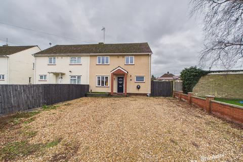 undefined, Leighton Buzzard LU7
