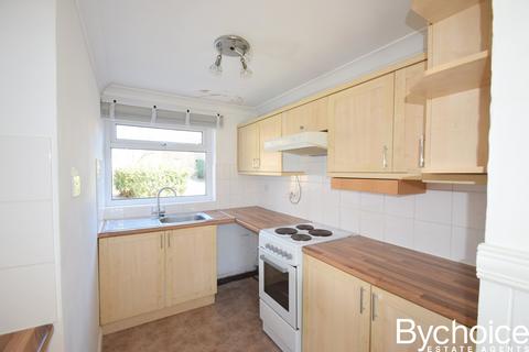 3 bedroom terraced house to rent, Glemsford Place, Haverhill