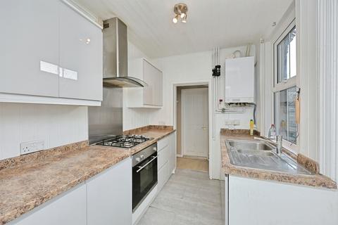 3 bedroom terraced house for sale, Highland Road, Norwich