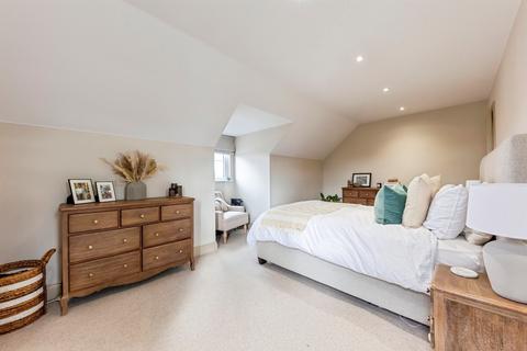 undefined, Alexander Mews, Balderton, Newark