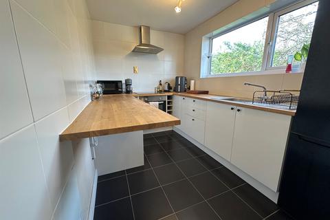 1 bedroom flat for sale, Upper Bridge Road, Old Moulsham, Chelmsford