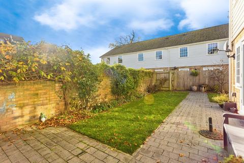 4 bedroom end of terrace house for sale, Bennetts Rise, Haywards Heath