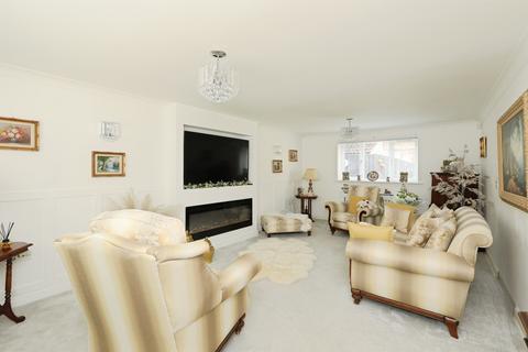 5 bedroom detached house for sale, Sheffield Road, Conisbrough, Doncaster